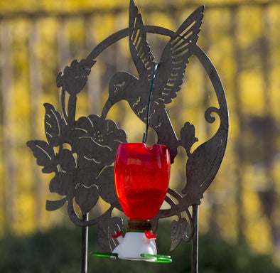 Big Red Hummingbird Feeder - Attracts Hummers Like Crazy! - We Love Hummingbirds
